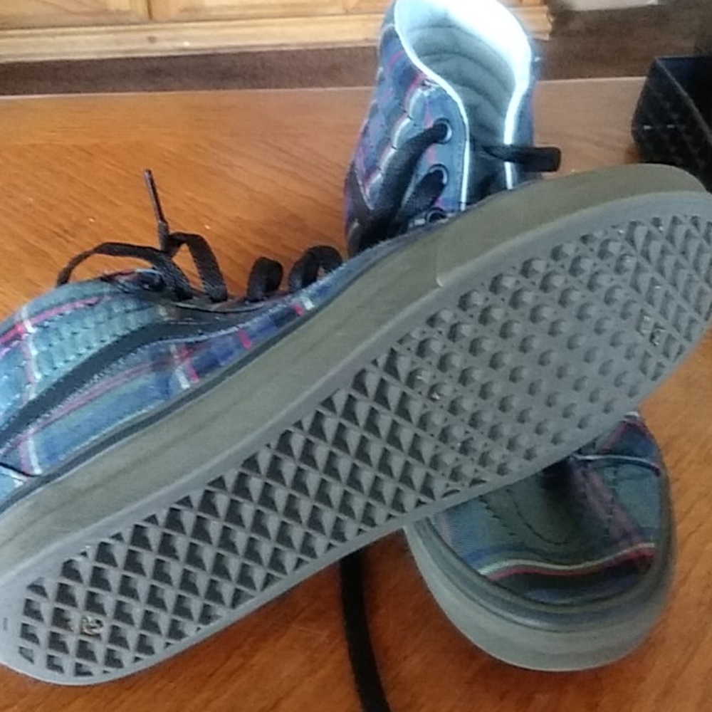 Vans - Picture 4 of 4